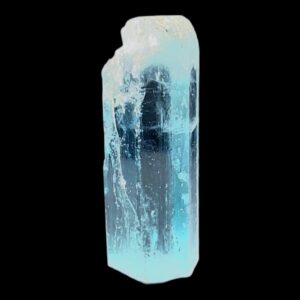 High clarity aquamarine crystal 28 carats natural vietnam aquamarine for faceting cutting wire wrap or premium collector display specimen