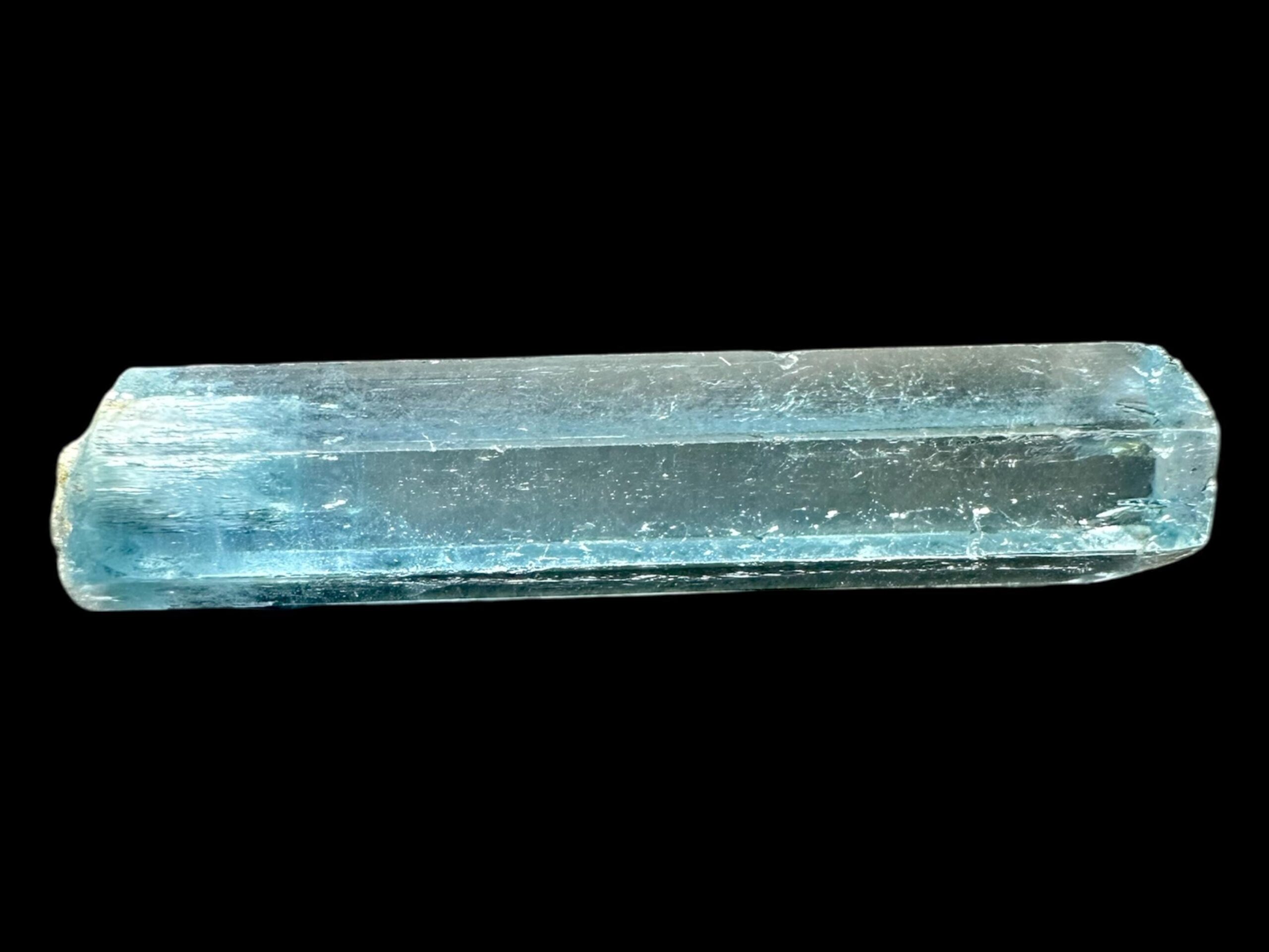 Aquamarine crystal specimen, natural blue beryl from vietnam, high clarity aquamarine for collectors or jewellery use - Image 7