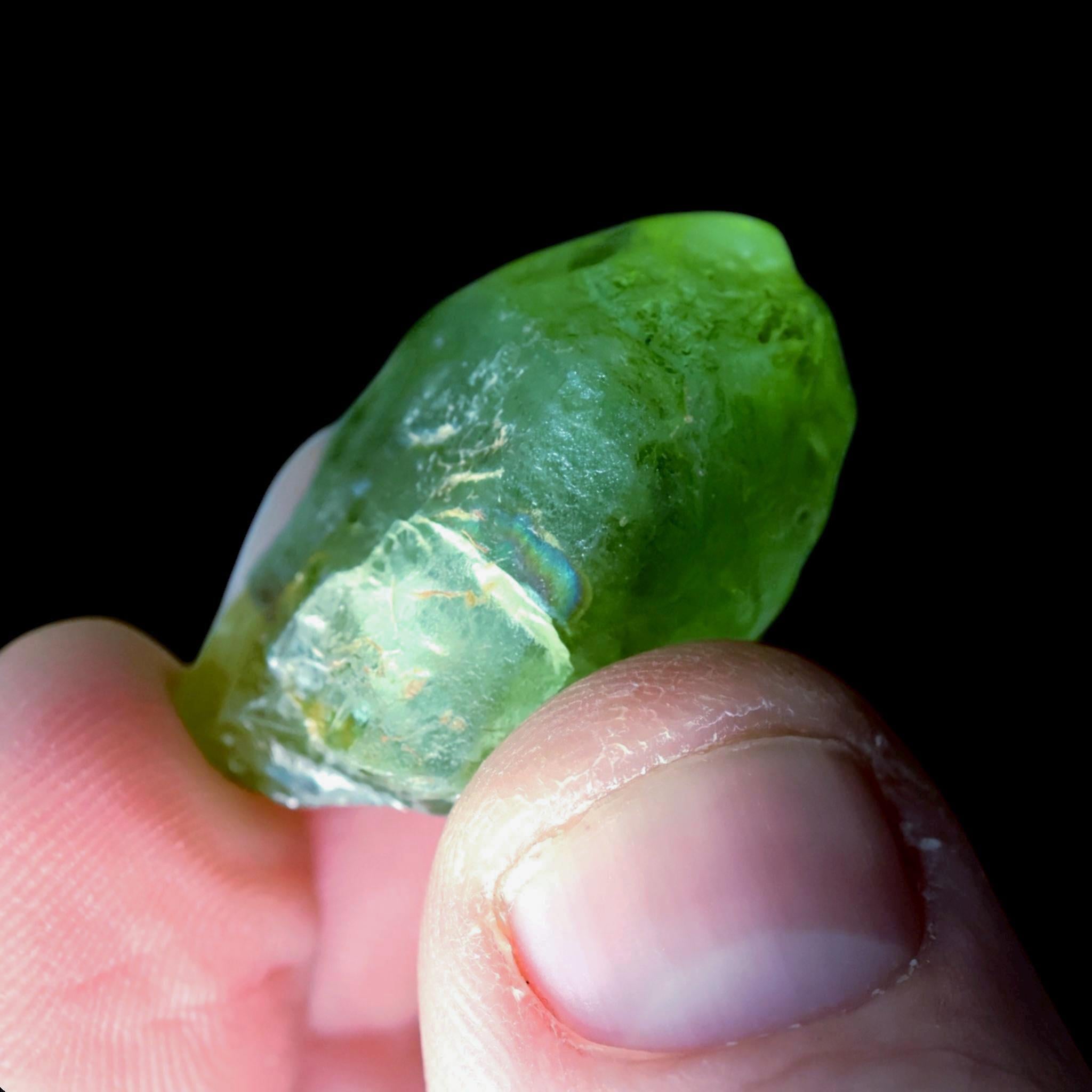 Raw peridot crystal, green peridot specimen, natural olivine crystal, august birthstone, mineral specimen for collectors and display - Image 2