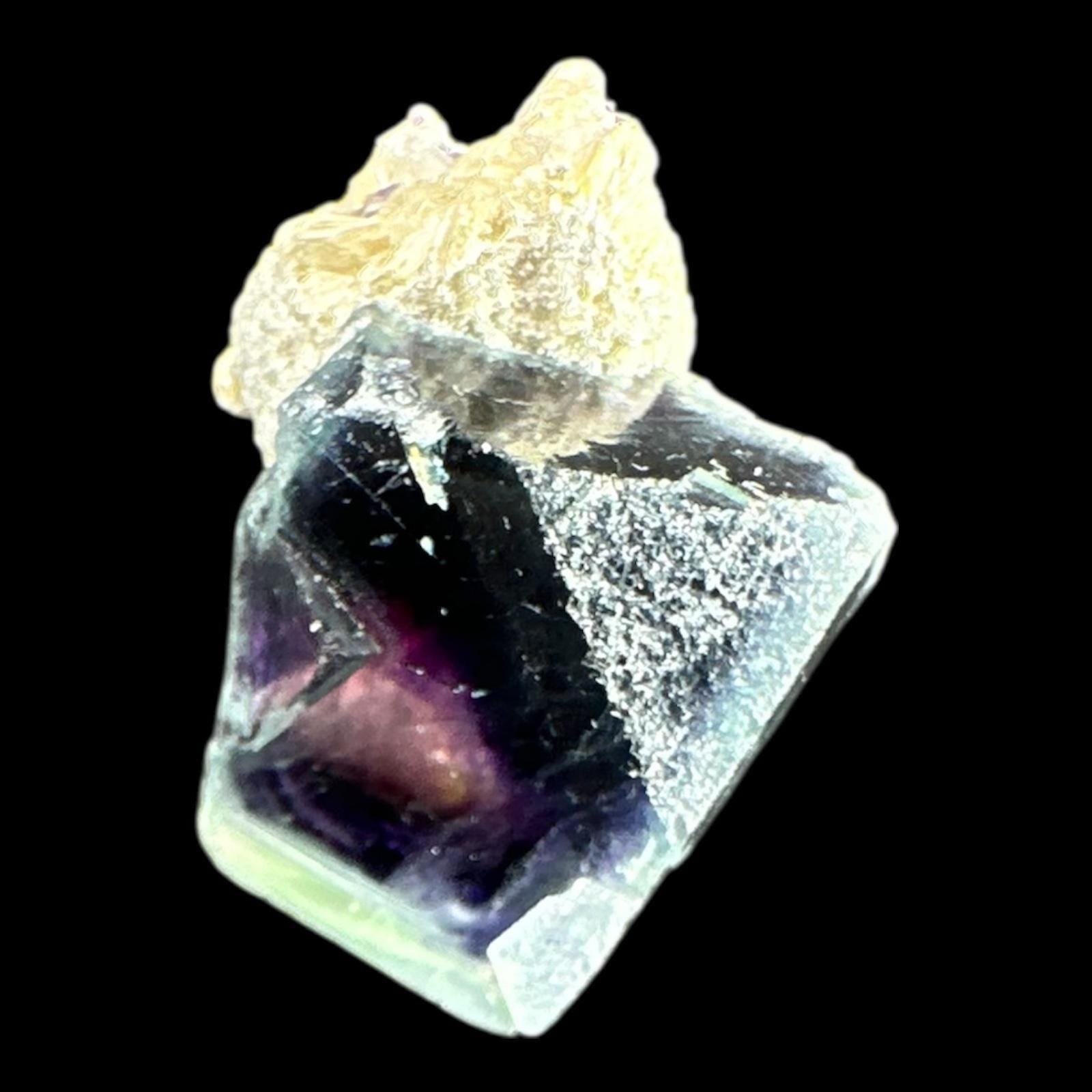 Fluorite crystal with phantom core, raw chinese fluorite with purple and indigo zoning, crystal specimen for display or collection - Image 2