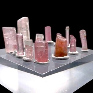 Pink tourmaline crystal for jewellery making natural raw tourmaline small crystal for wire wrapping or collectors