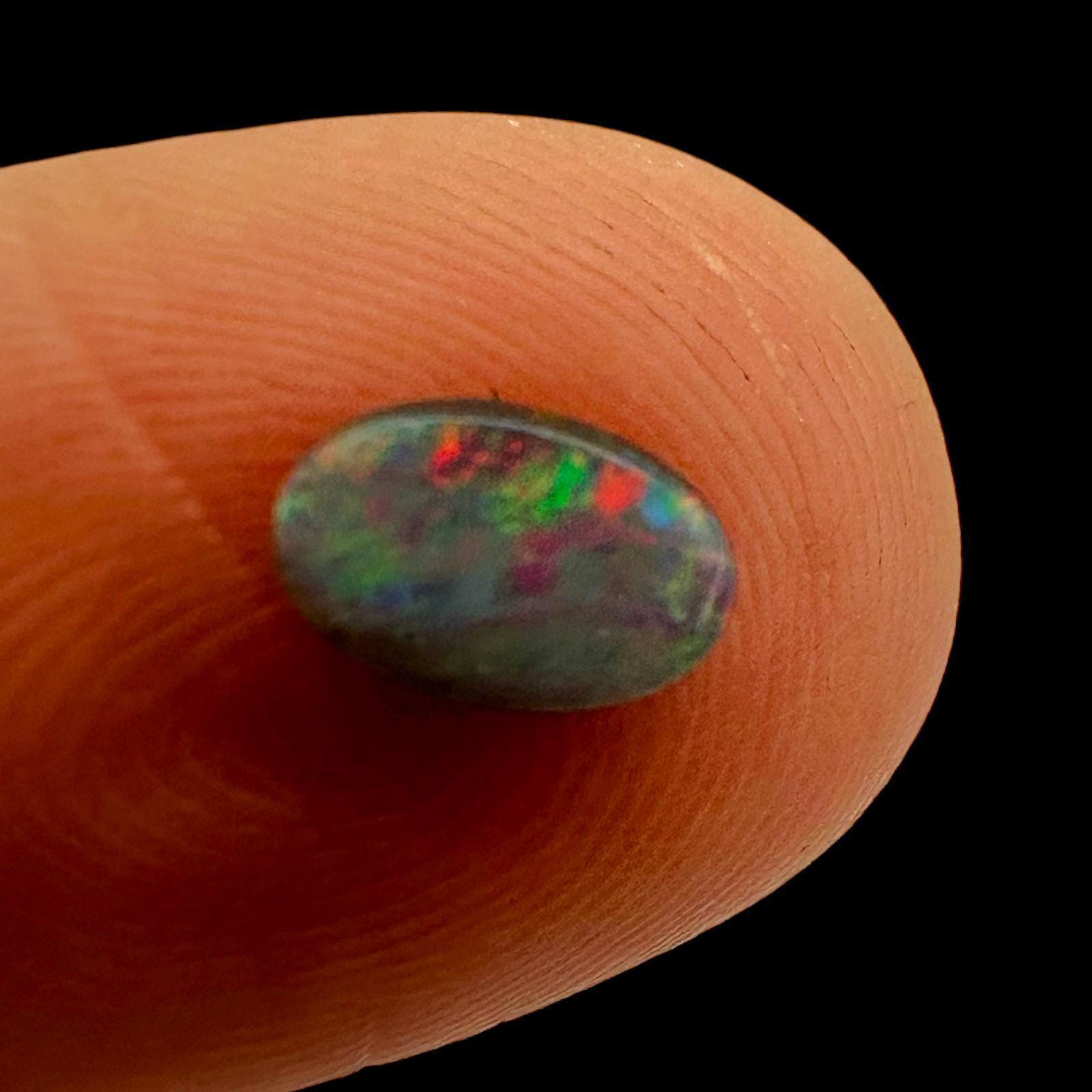 Black opal cabochon with red fire from lightning ridge, natural australian opal for jewellery or collectors - Image 6