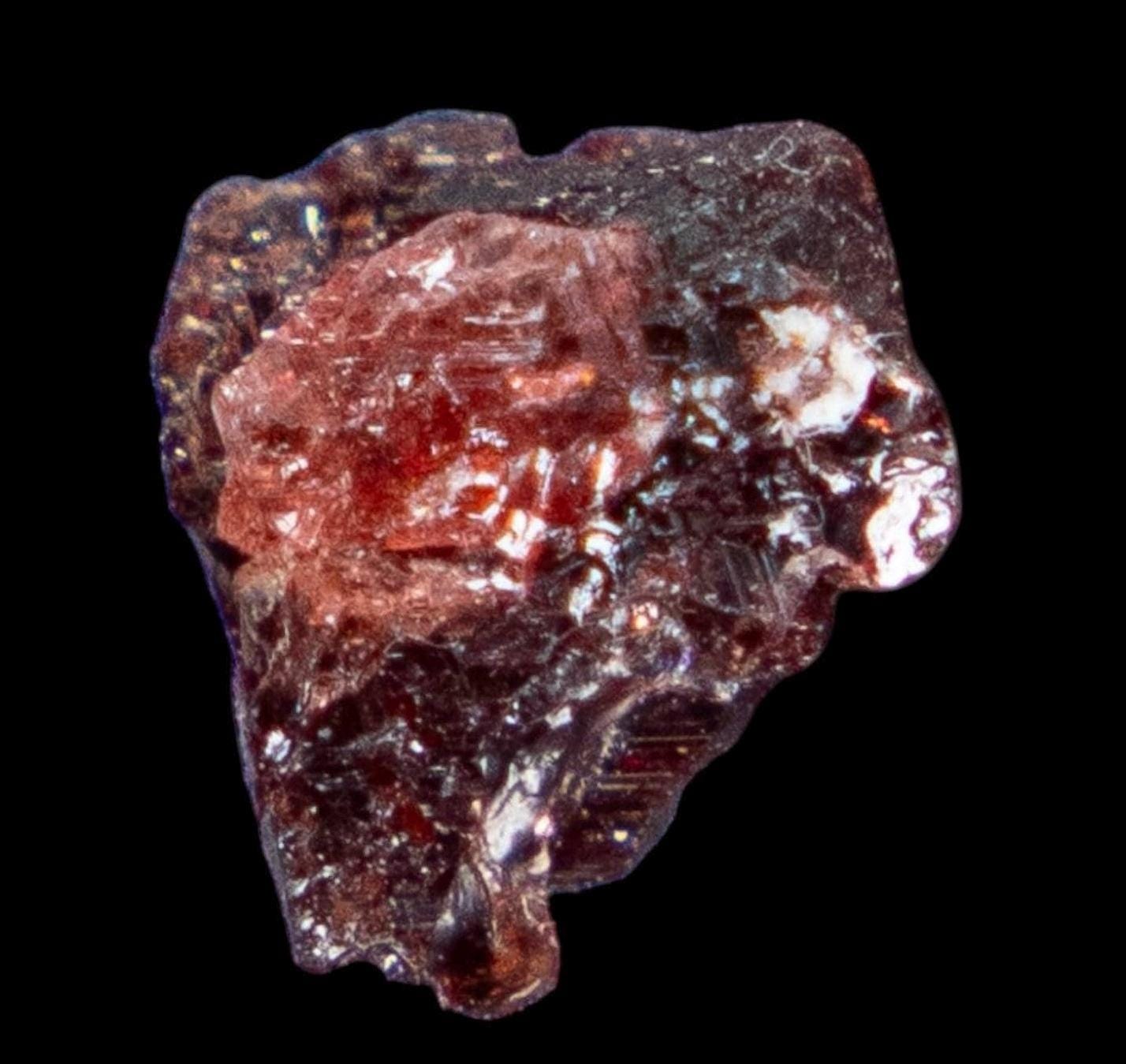 Etched spessartine garnet color change stone ideal for collectors of fine minerals or thumbnail displays from brazil - Image 3