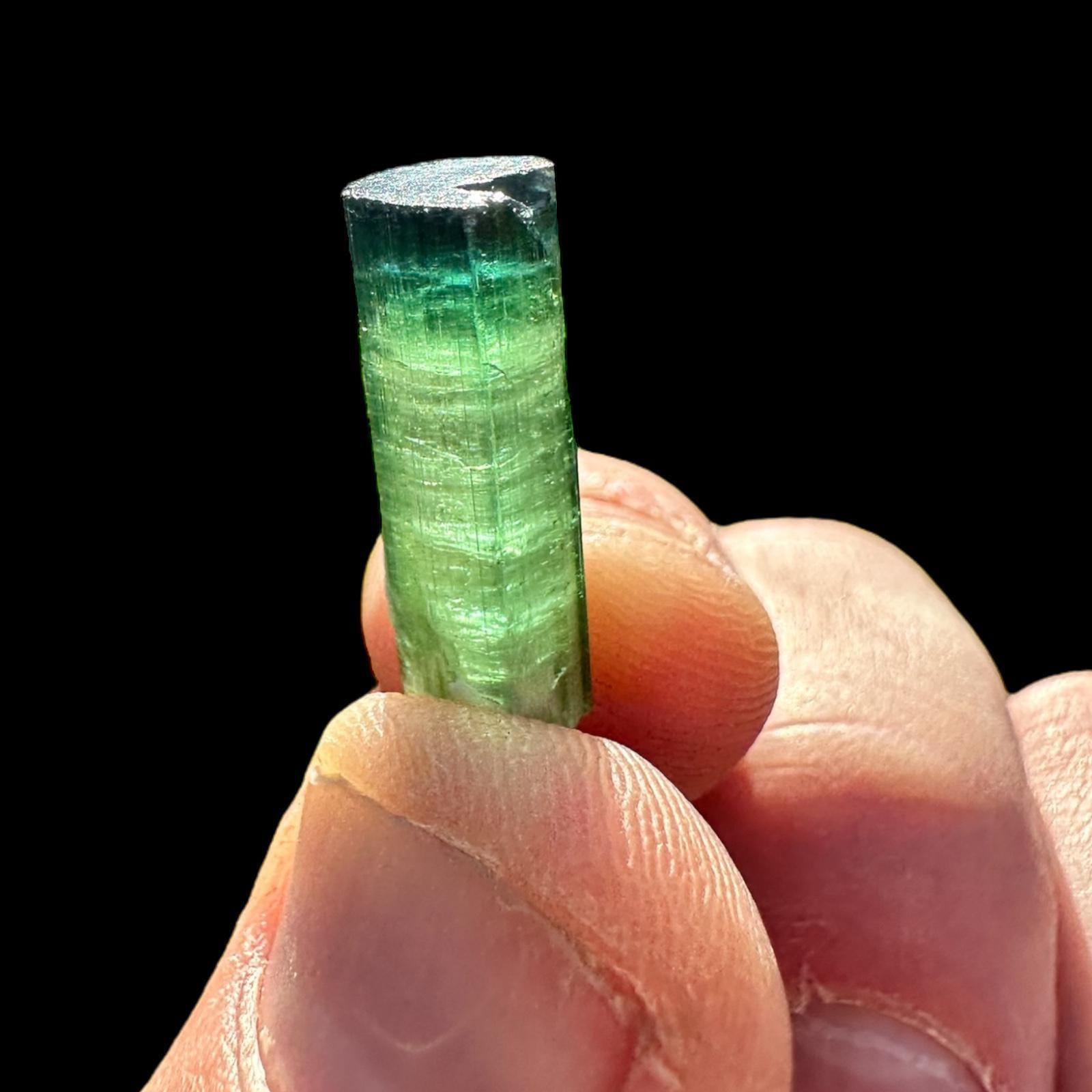 Green tourmaline crystal, natural bicolour raw tourmaline, afghan crystal specimen, translucent terminated crystal, collector tourmaline - Image 2