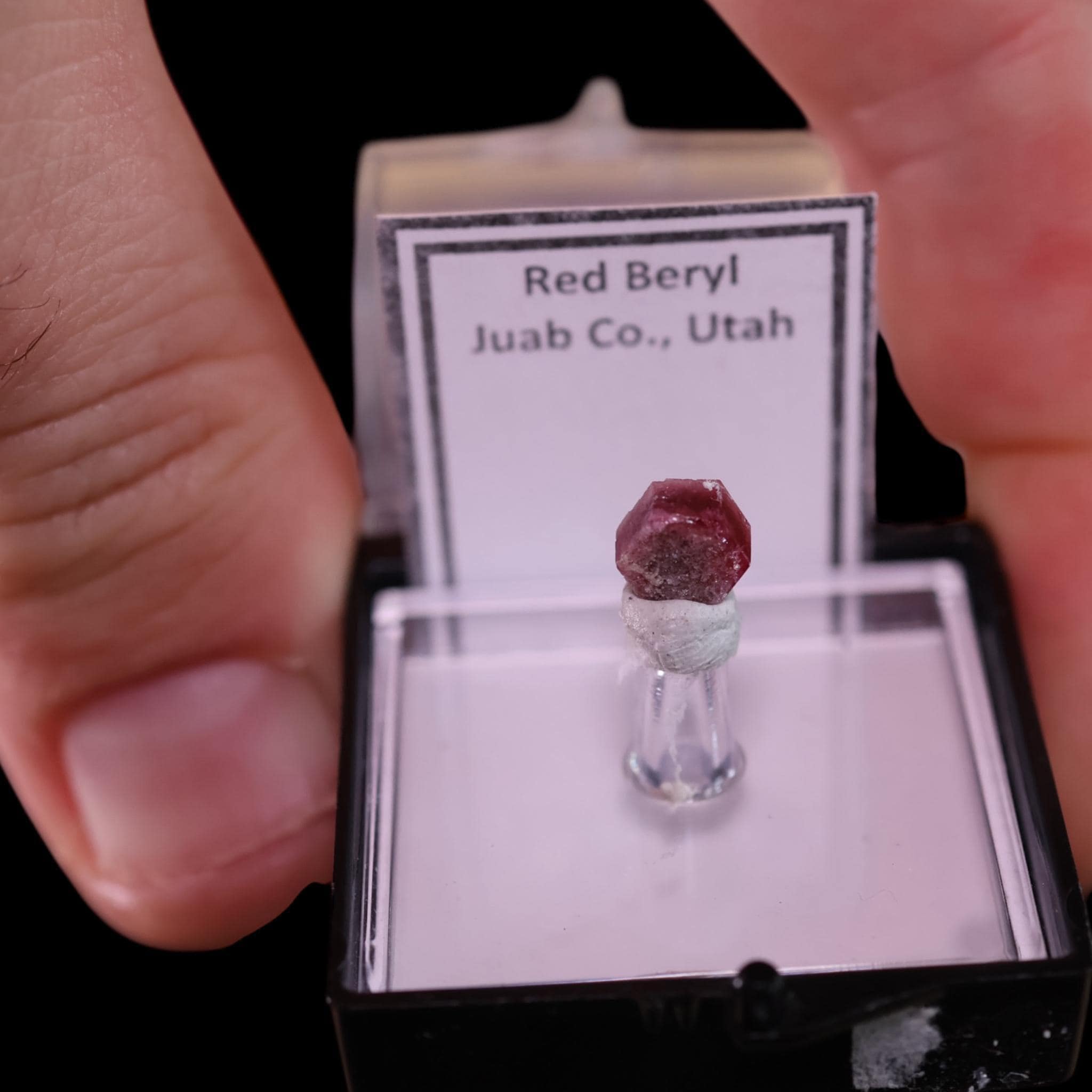 Red beryl crystal from utah, rare natural red crystal for collectors, vivid red beryl specimen - Image 2