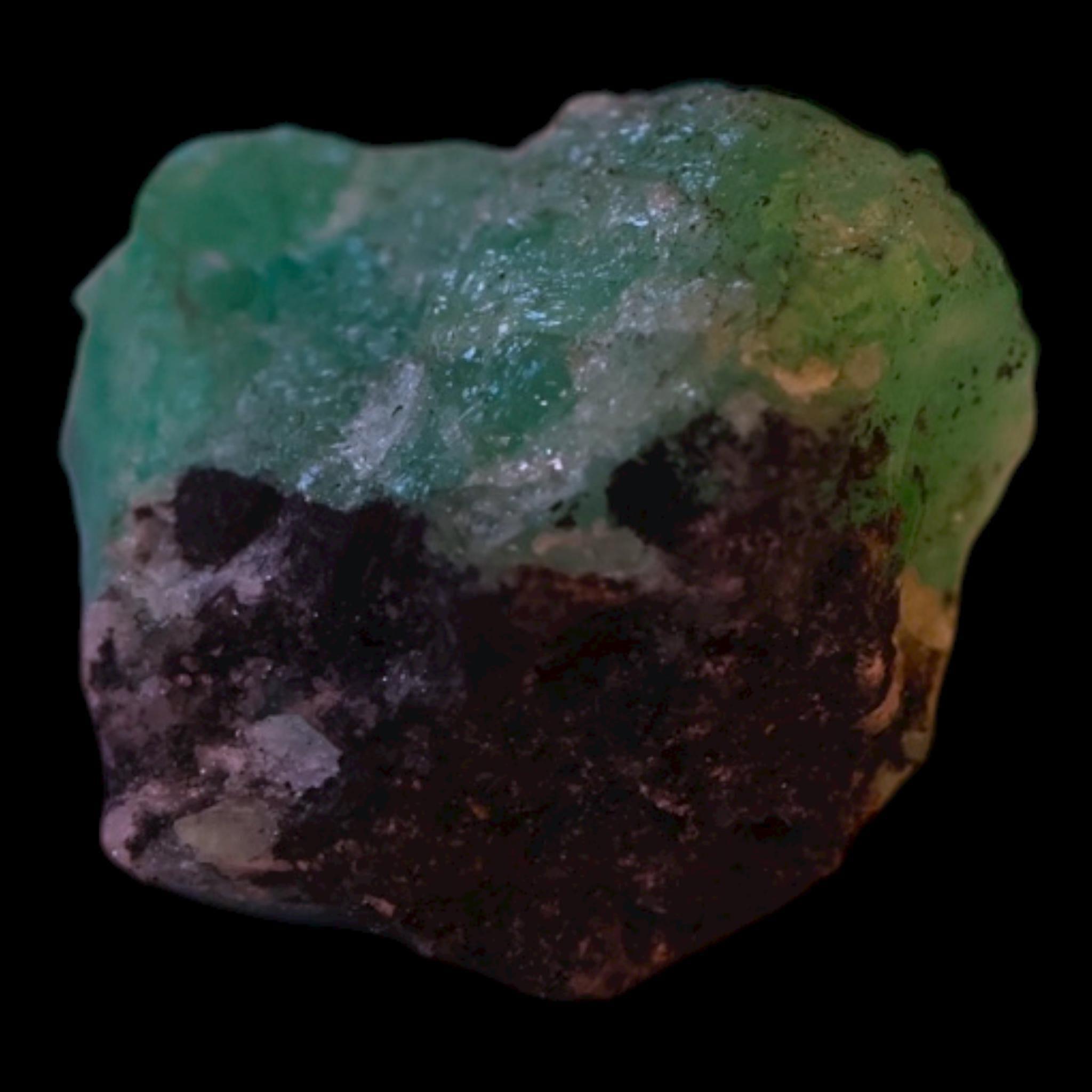 Natural emerald crystal from colombia, green raw emerald specimen for collectors, authentic mineral from the muzo belt - Image 8