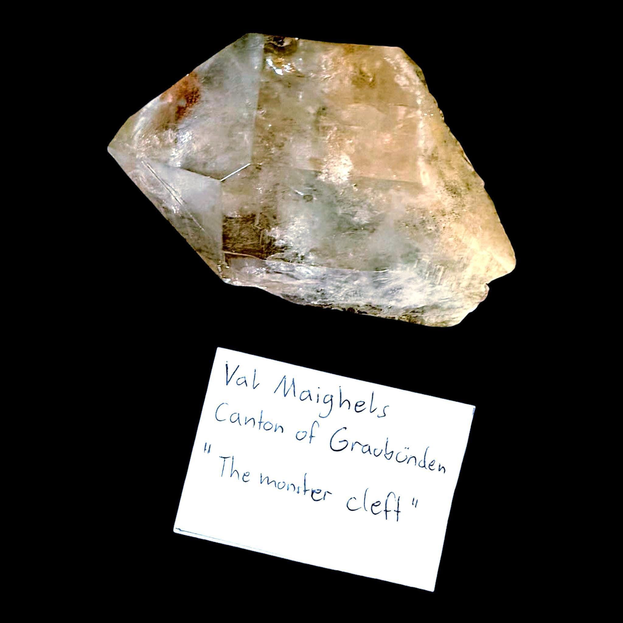 Smoky quartz crystal point, natural smoky quartz specimen, cabinet mineral for collectors, crystal home decor - Image 7