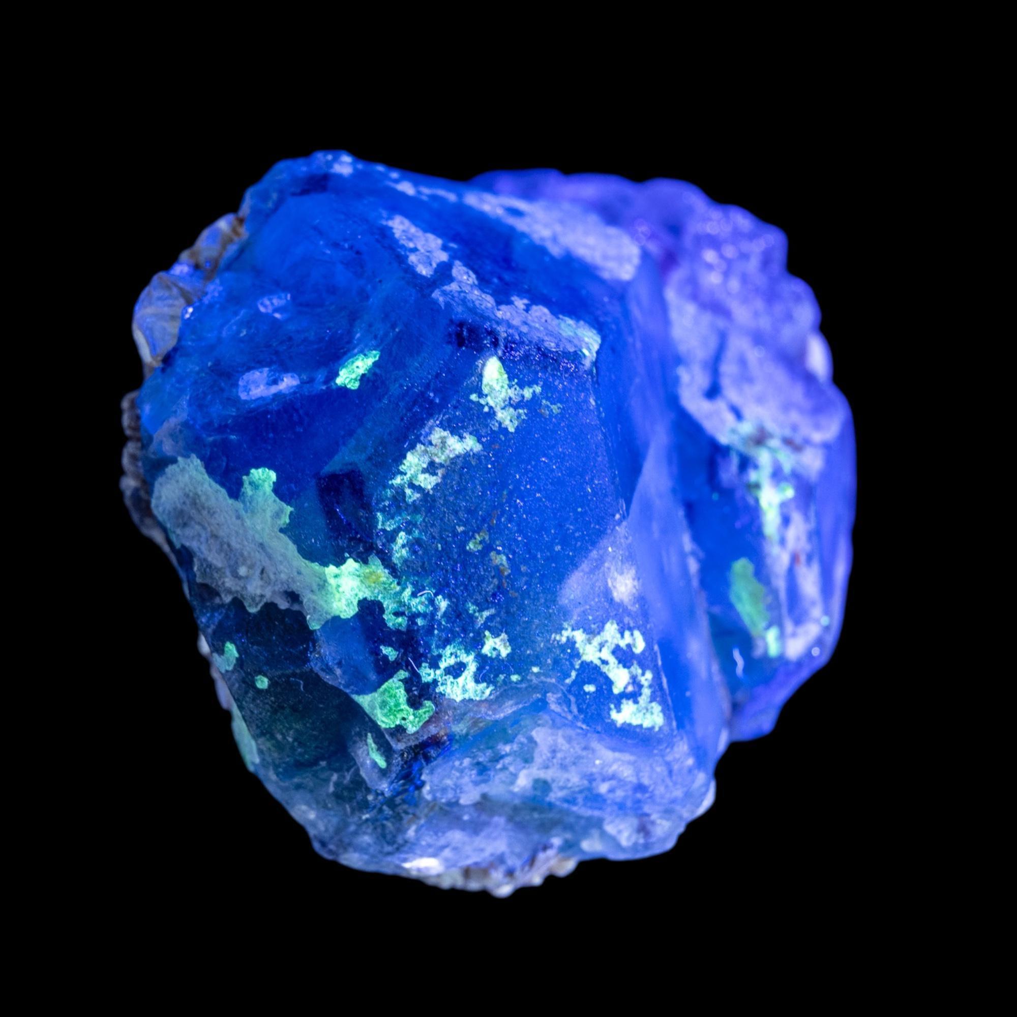 Green fluorite mineral specimen with opal inclusions, raw uv reactive fluorite from namibia - Image 3