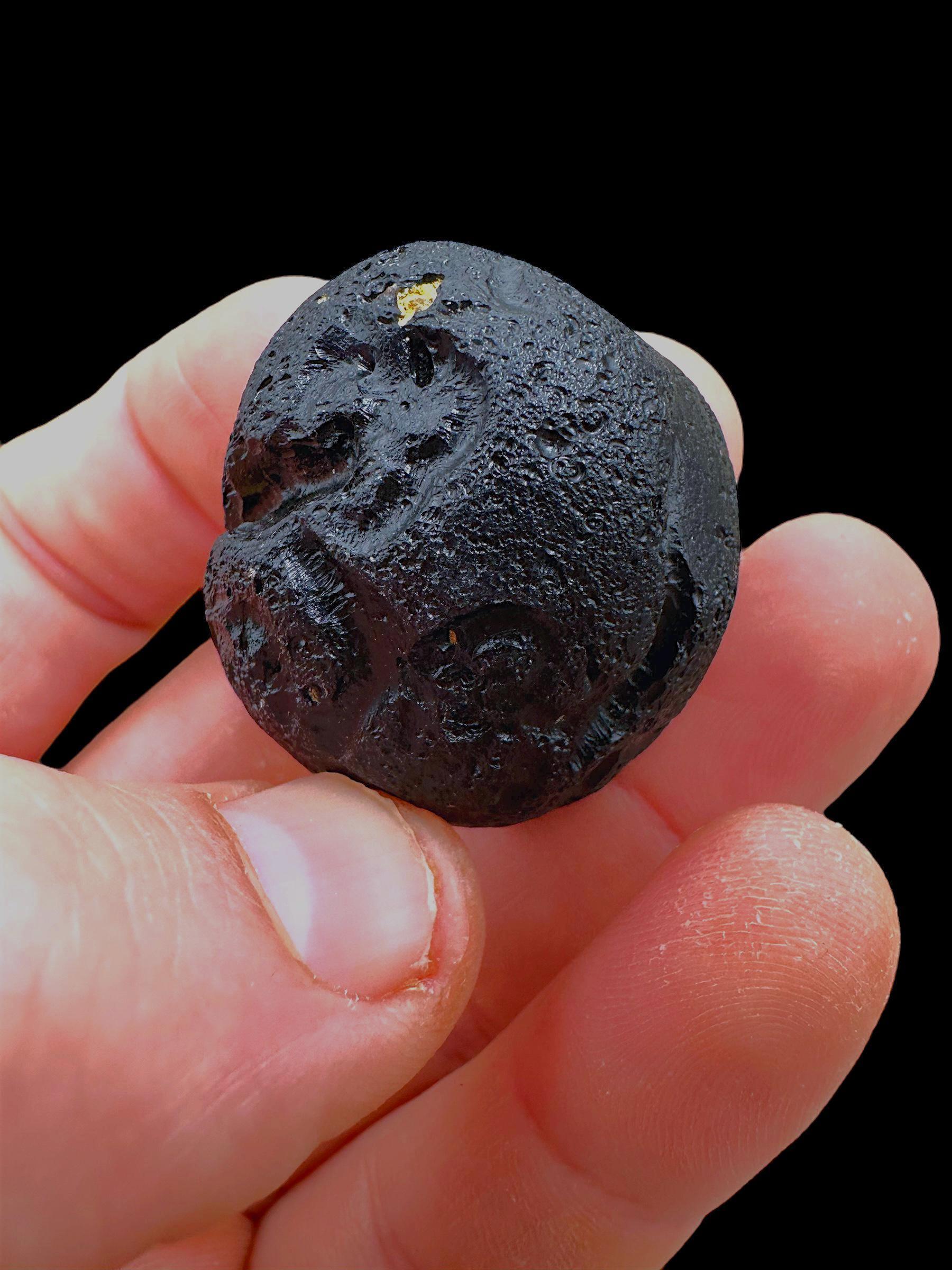 Black tektite crystal from philippines natural tektite meteorite glass raw tektite specimen moldavite alternative space glass - Image 6