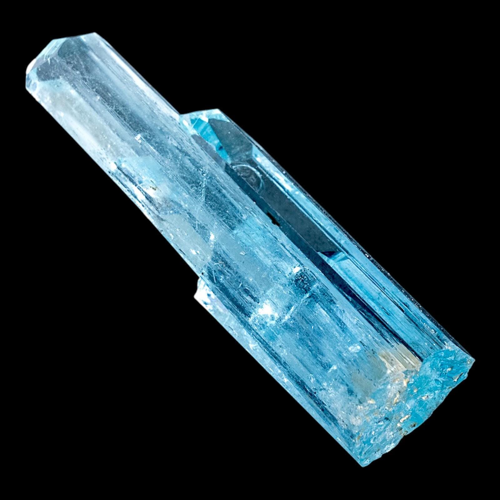 Natural aquamarine crystal, raw blue beryl, collector’s mineral, march birthstone, healing crystal, high-quality specimen, gift idea for her - Image 4