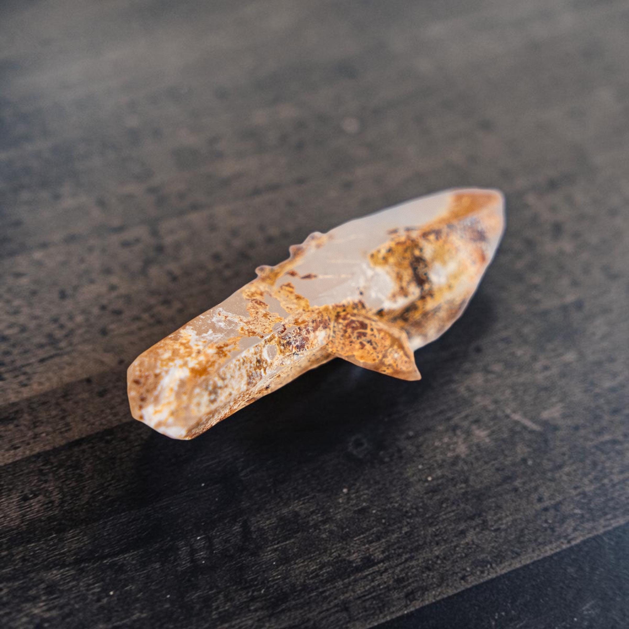 Clear quartz crystal with inclusions, raw quartz point, double terminated crystal, alpine mineral specimen for display - Image 3