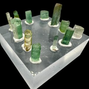 Green tourmaline crystal, afghan raw tourmaline for jewellery, natural green crystal, healing stone, chakra mineral, collectible crystal