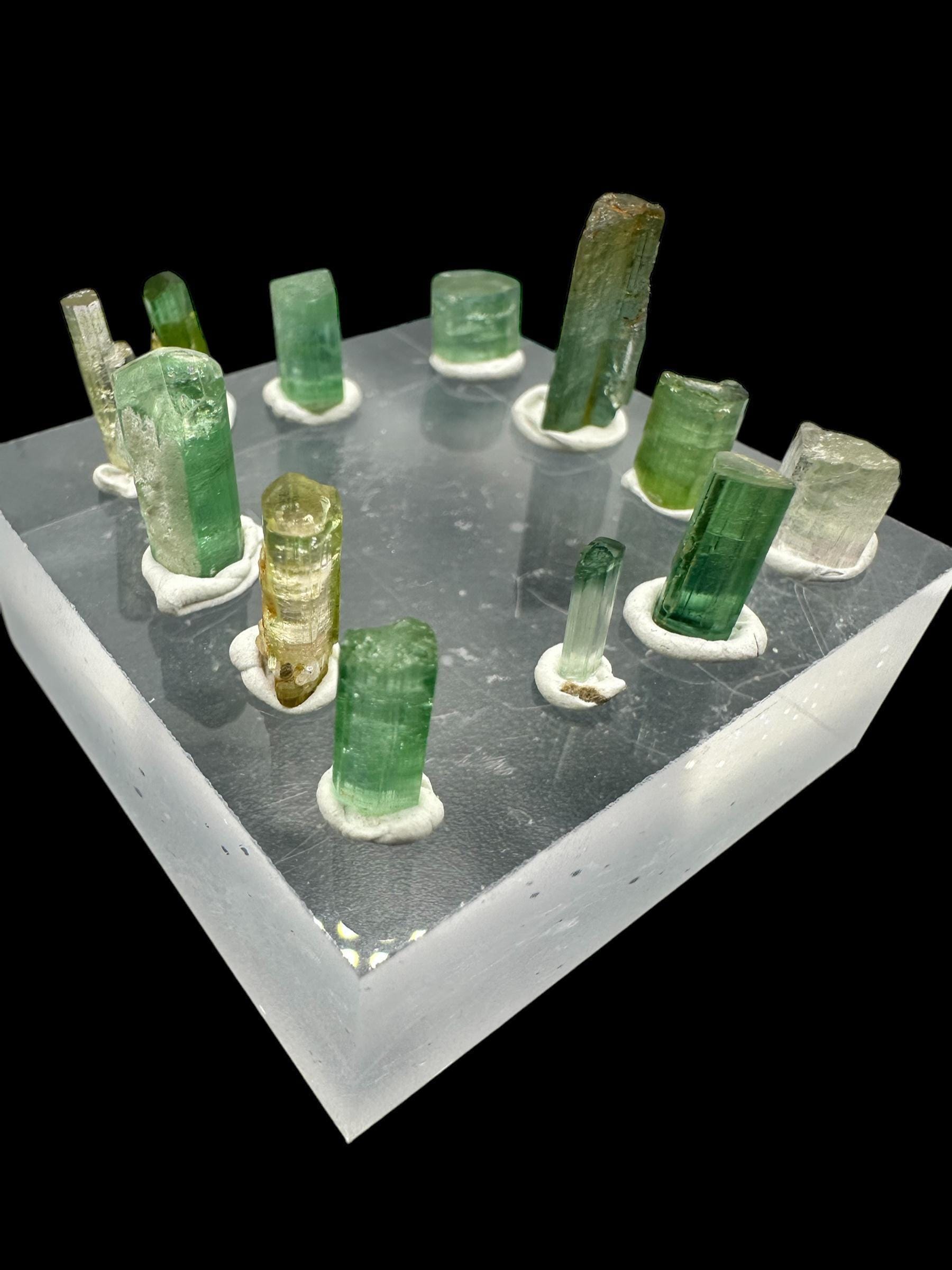 Green tourmaline crystal, afghan raw tourmaline for jewellery, natural green crystal, healing stone, chakra mineral, collectible crystal