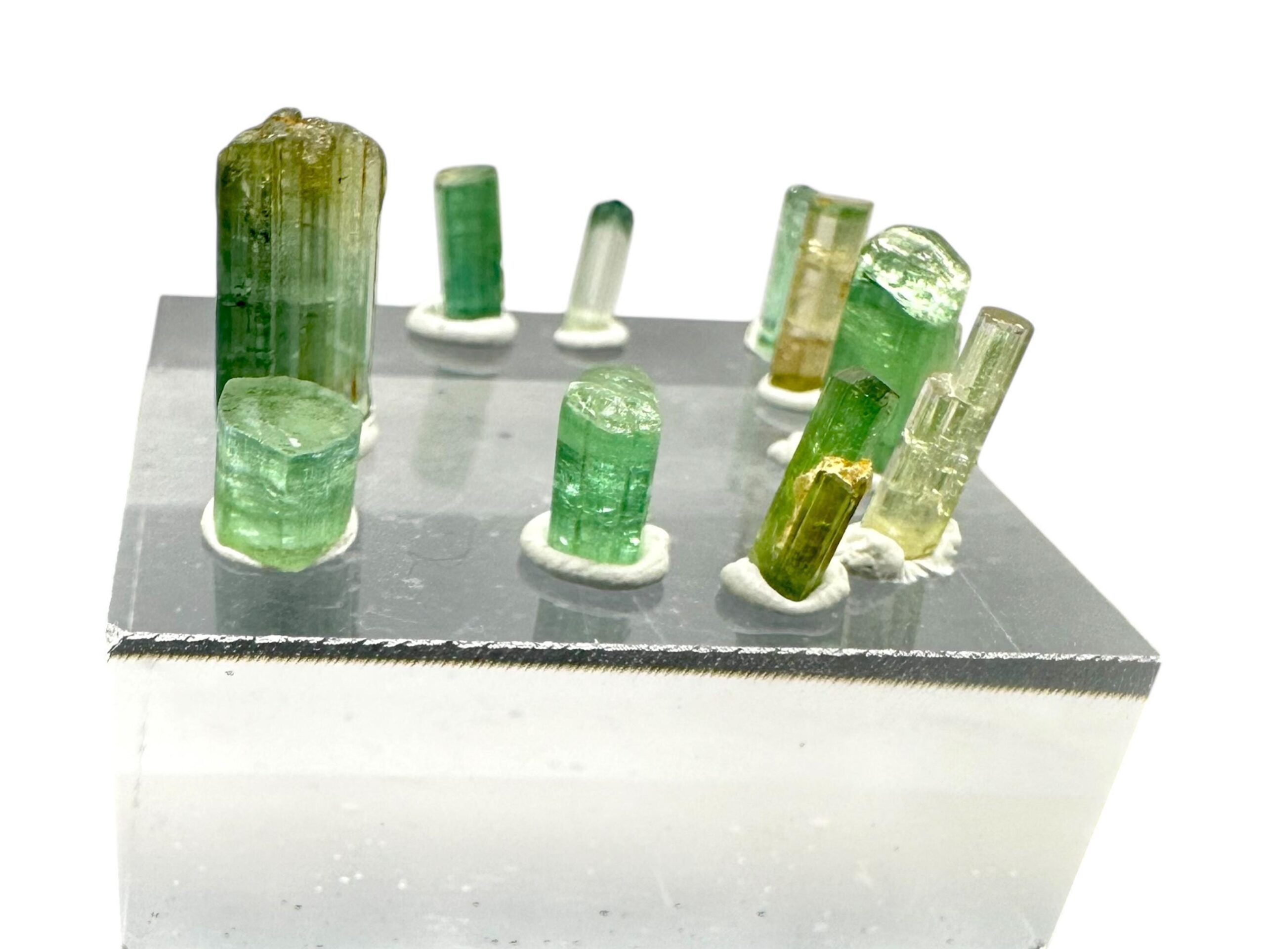 Green tourmaline crystal, afghan raw tourmaline for jewellery, natural green crystal, healing stone, chakra mineral, collectible crystal - Image 4