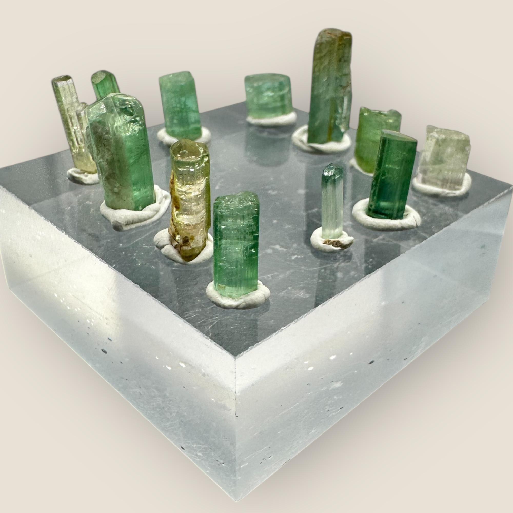 Green tourmaline crystal, afghan raw tourmaline for jewellery, natural green crystal, healing stone, chakra mineral, collectible crystal - Image 6