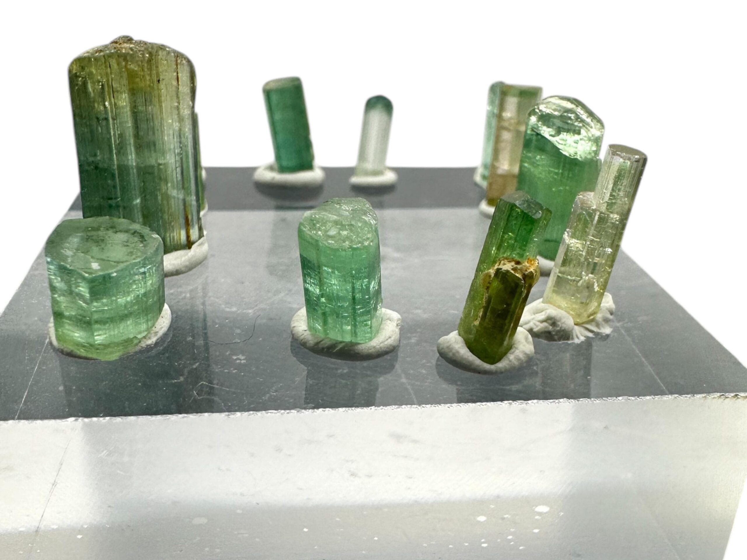 Green tourmaline crystal, afghan raw tourmaline for jewellery, natural green crystal, healing stone, chakra mineral, collectible crystal - Image 9