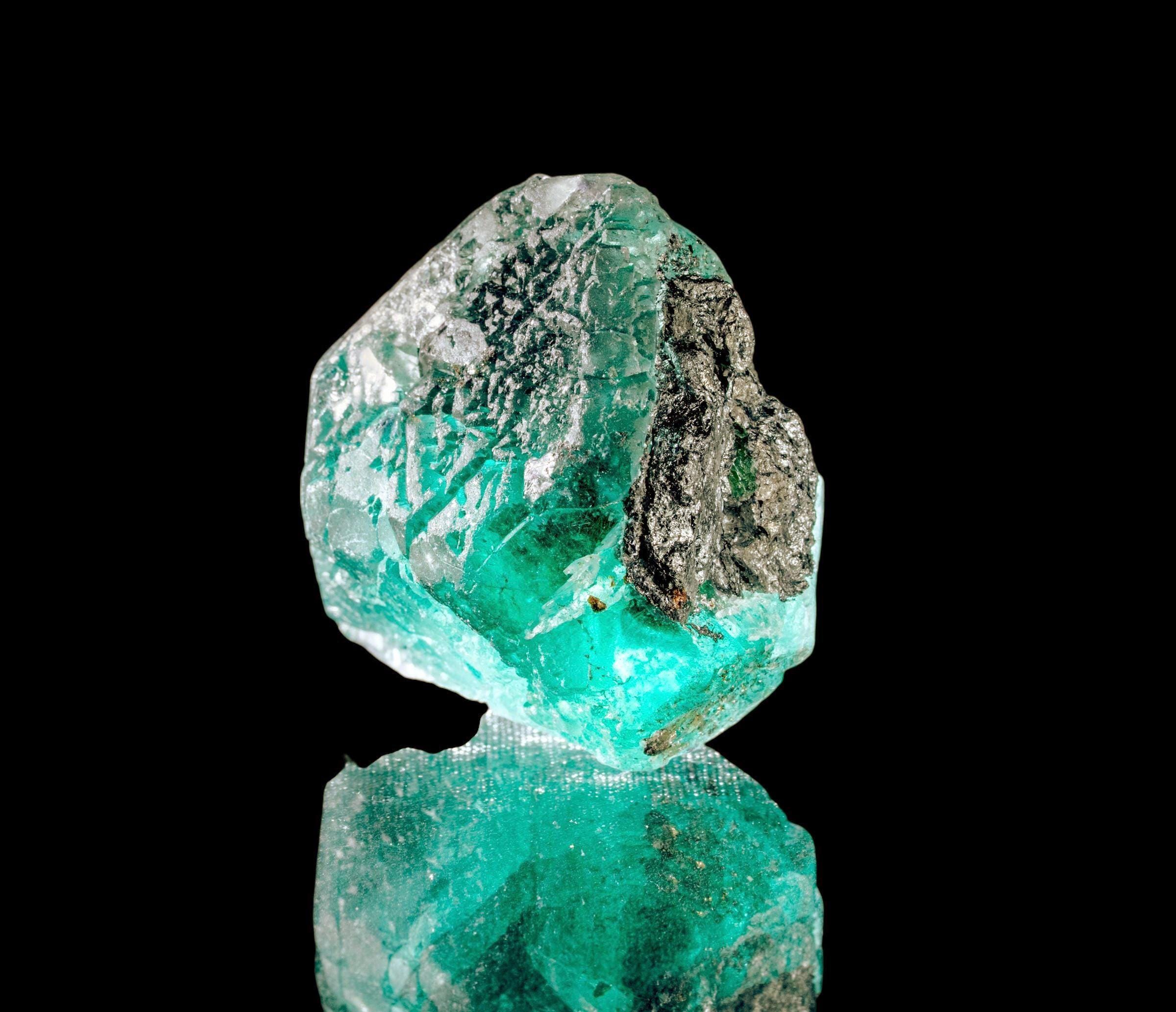 Green fluorite crystal on matrix, uv reactive fluorite mineral specimen with boulangerite and geochronite, natural fluorite for collectors - Image 7