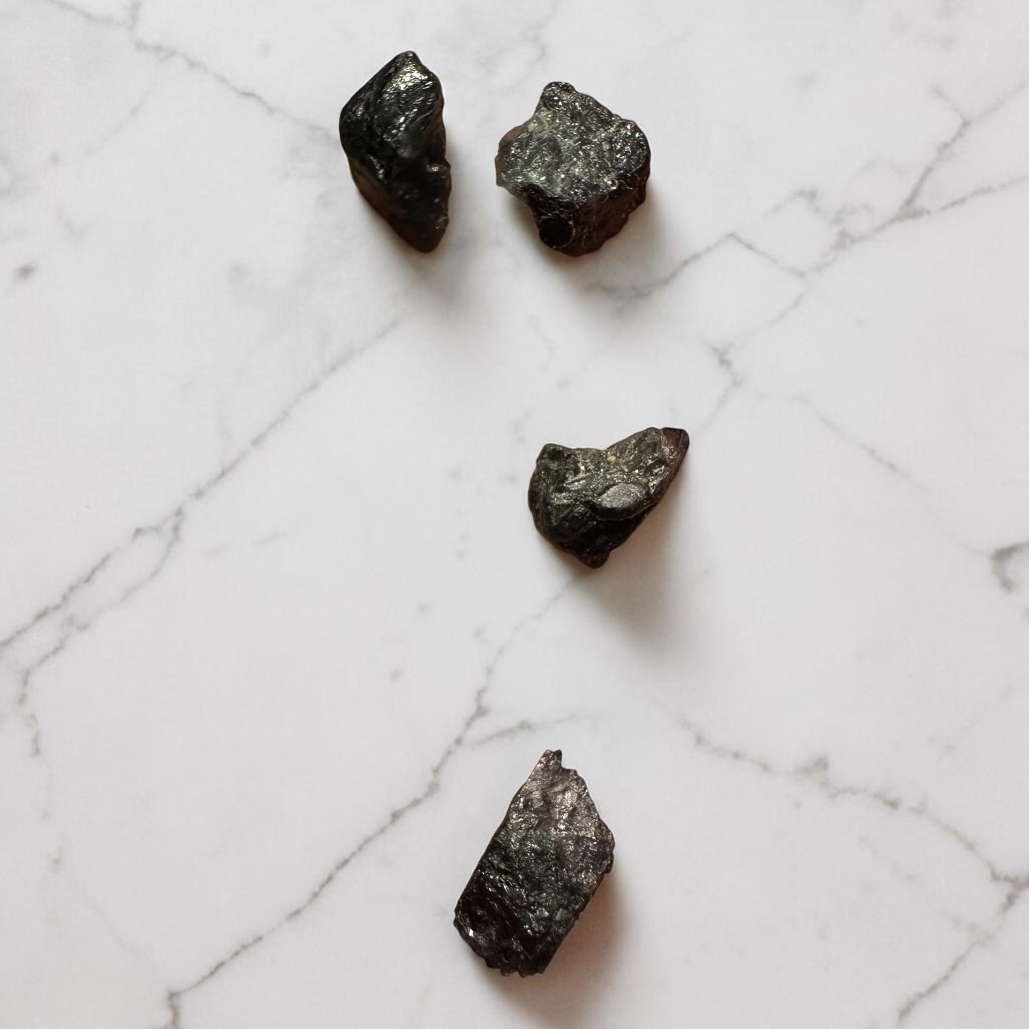Brazilian alexandrite rough crystal, raw colour change chrysoberyl, natural mineral specimen, collector gemstone, uncut alexandrite - Image 10