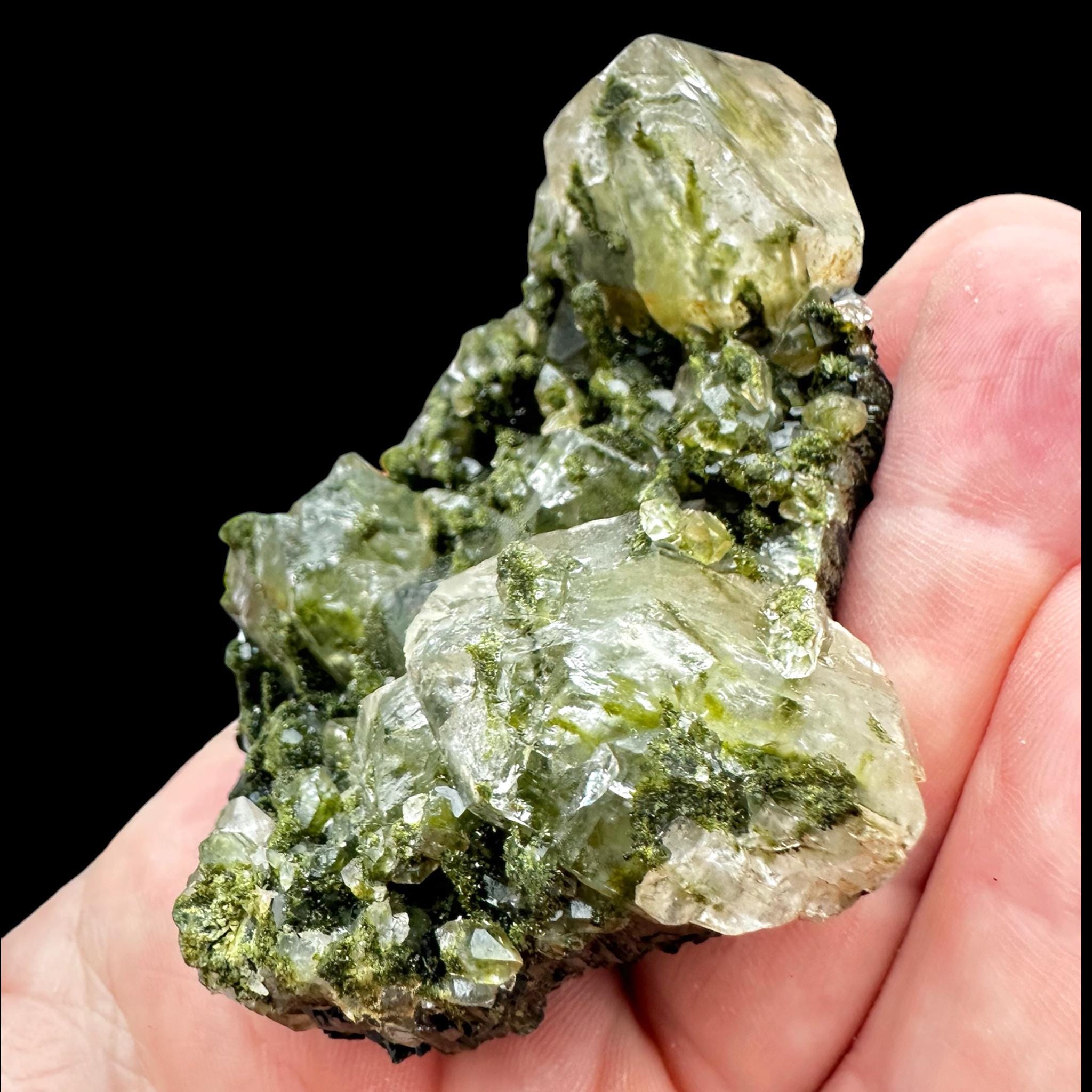 Epidote with quartz, hakkari turkey, green epidote crystal, quartz mineral specimen, epidote in quartz, turkish epidote - Image 12